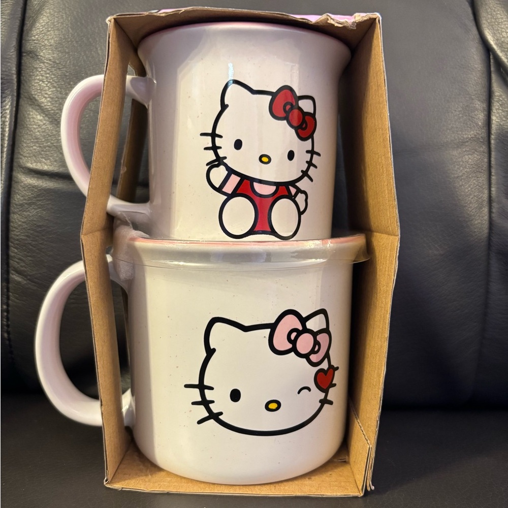 Hello Kitty Pink and White Mugs Set